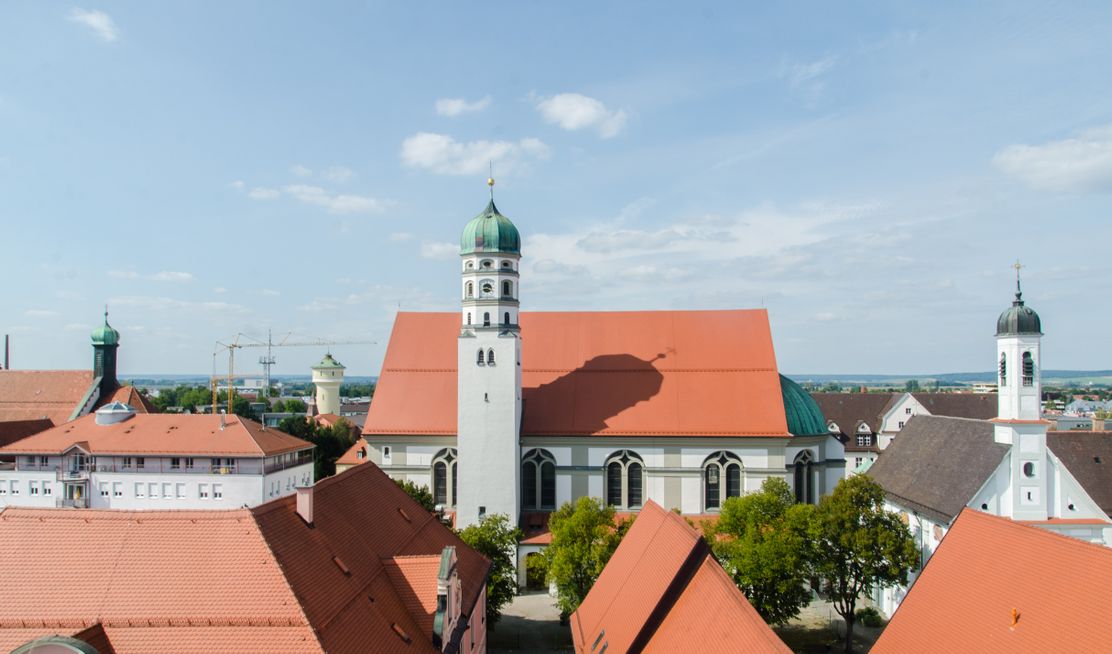Öffentliche Führung "Stadt der Kirchen: Führung durch die Basilika St. Peter"