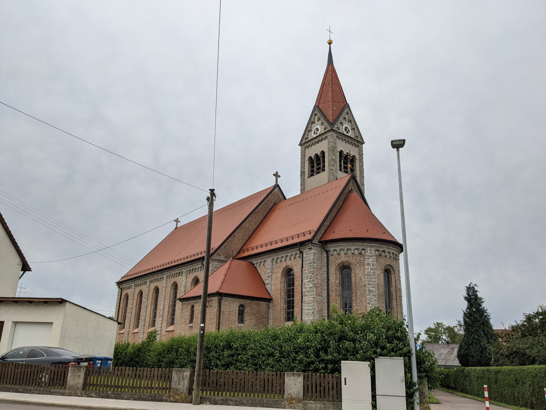Pfarrkirche Maria Rosenkranzkönigin Schretzheim
