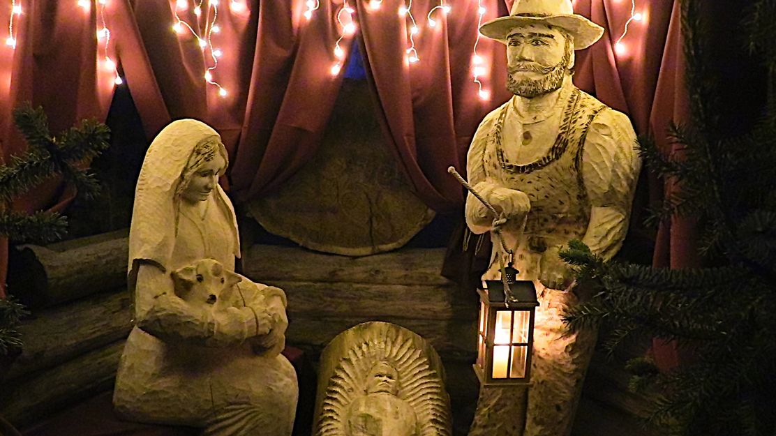 lebensgroße Krippe in Finningen