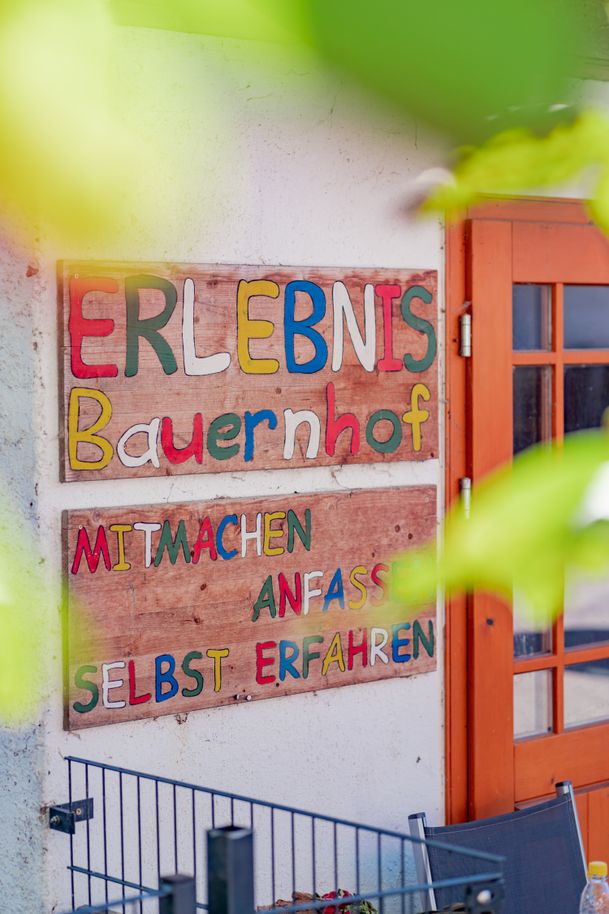 BioBauernhof, Kinder,Tiere, Familie, Erlebnisbauernhof_Hirblingen-Gersthofen_Regio Augsburg Wirtschaft GmbH - Christian Strohmayr (8).jpg