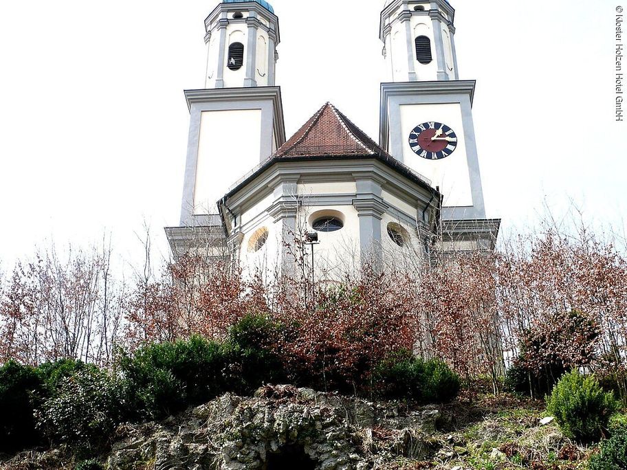 14080069_lourdes-grotte2-klosterholzen.jpg