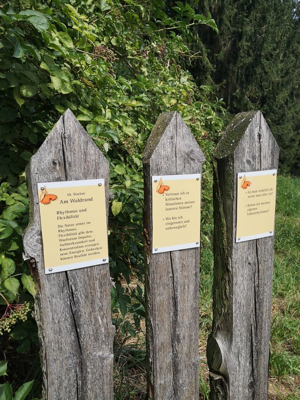 Besinnungsweg_Mittelneufnach_ CC BY SA_Beatrix Böck.jpg