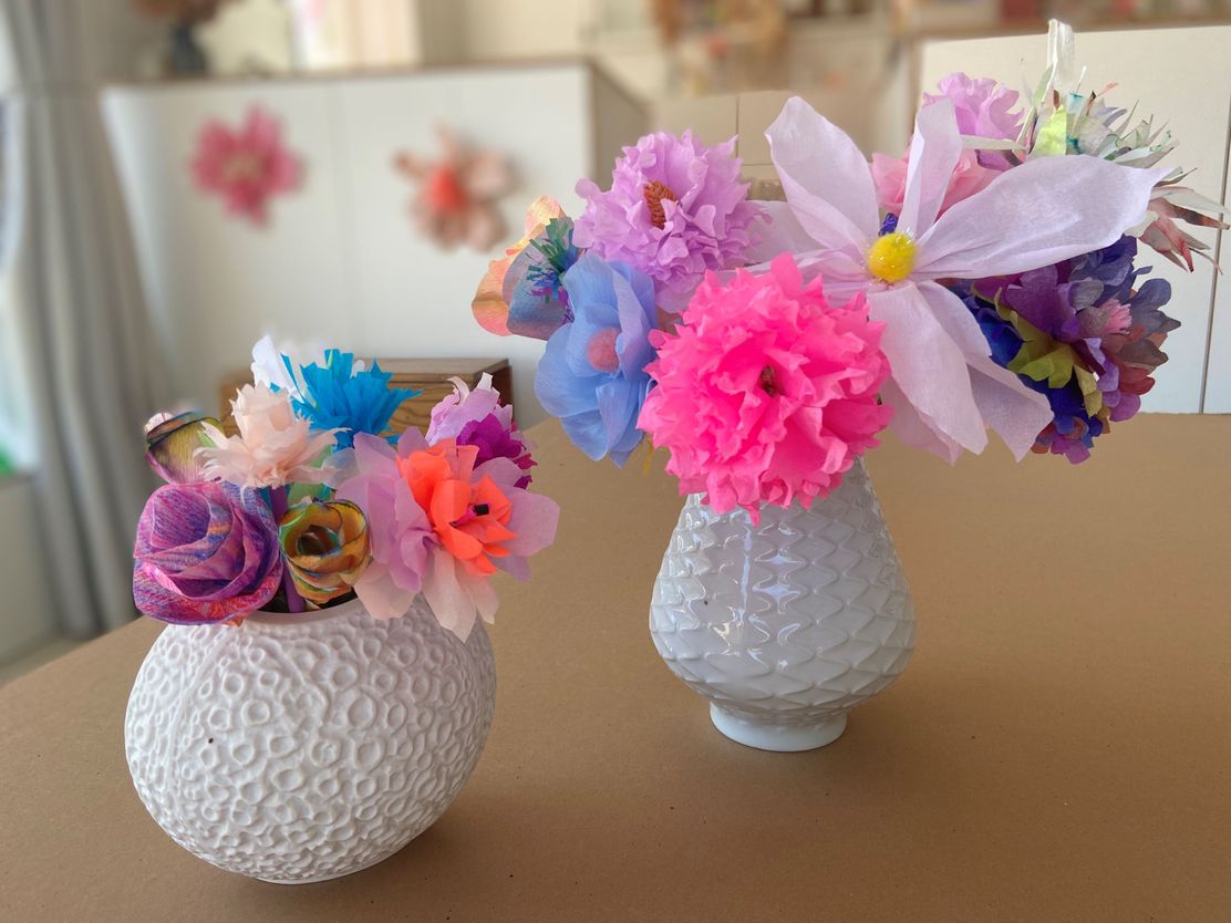 "Fantastische Papierblumen" Workshop im Museum im Wittelsbacher Schloss Friedberg