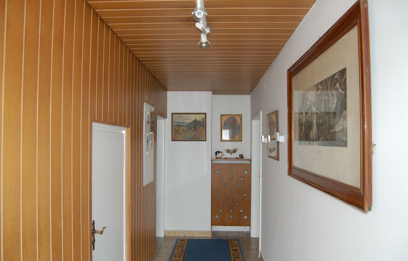 "Nesthocker" Pension-Bauwagencamp