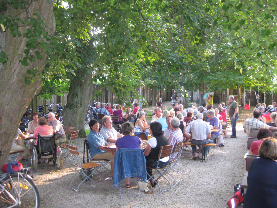 Biergarten Beim Lagoi Pfaffenhofen