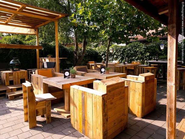 10024027_krone_grillgarten.jpg