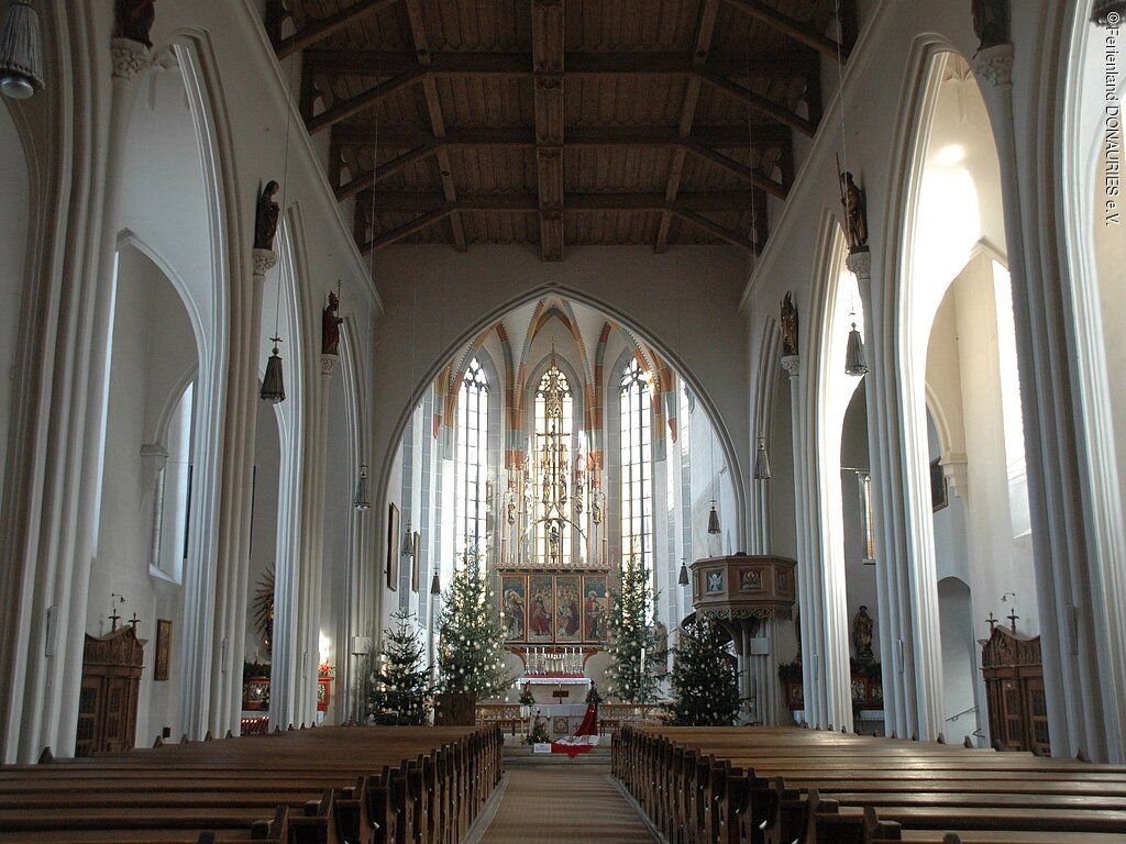 14171881_stsalvator-noerdlingen-innen_1.jpg