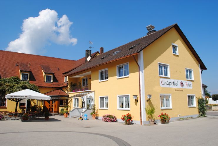 Landgasthof Adler Aíslingen Innenhof