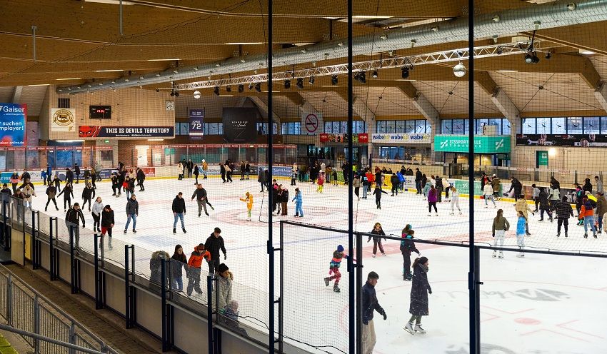 Donaubad Eislaufbahn©Donaubad (4).jpg