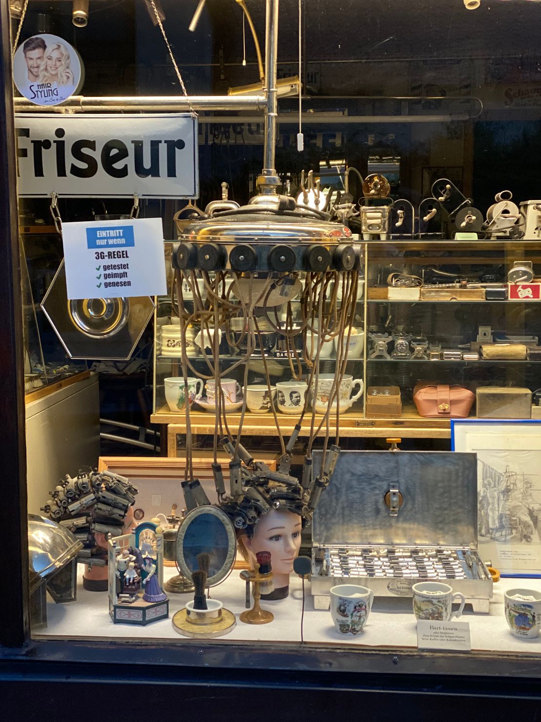 Christophs Friseur-Museum.JPG