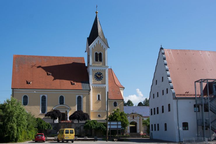 Pfarrkirche St. Peter und Paul