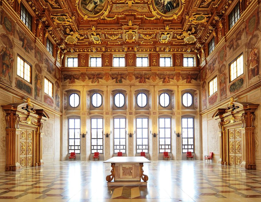 d-Goldener Saal im Augsburger Rathaus-k , Foto Siegfried Kerpf Stadt Augsburg.jpg