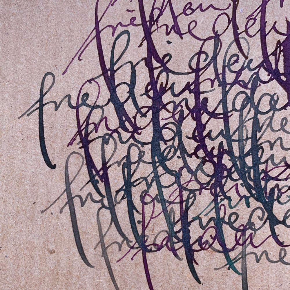 Freie Kalligrafie. Schrift wird Ornament