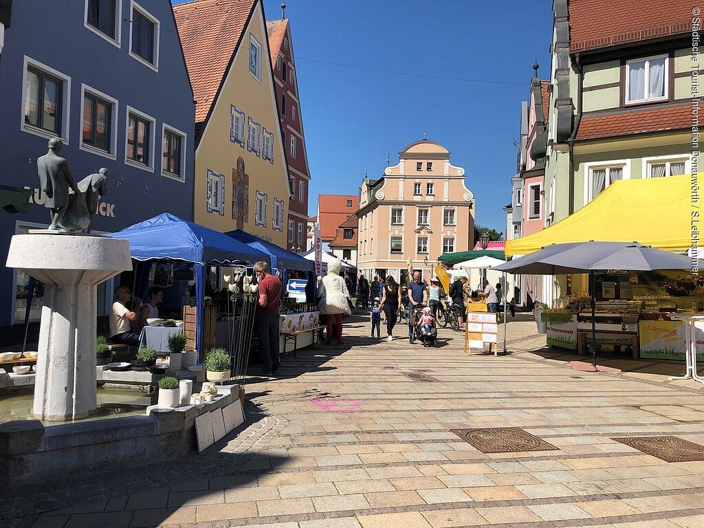 Donauwörther Herbstmarkt mit Einkaufssonntag