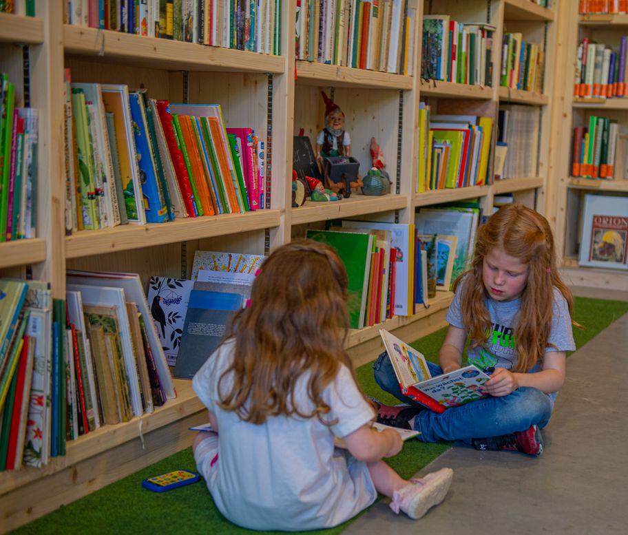 Österlicher Vorlese- und Bastelnachmittag