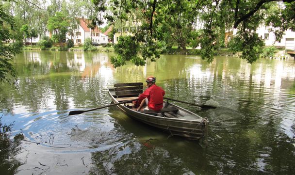 Ruderpartie auf dem Stoffenrieder Dorfweiher