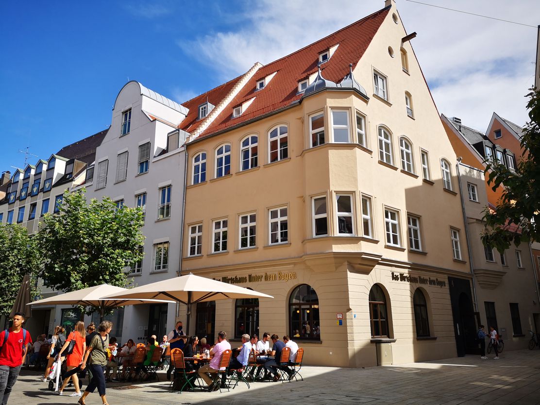 Wirtshaus unter dem Bogen