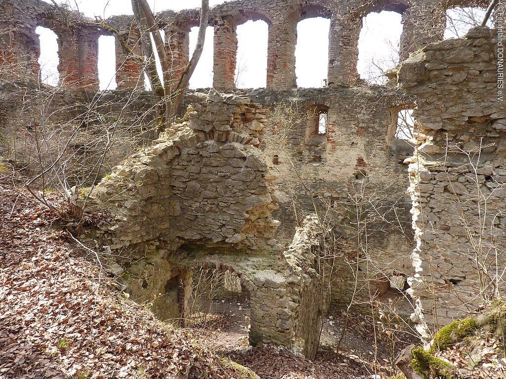 Ruine Hochhaus