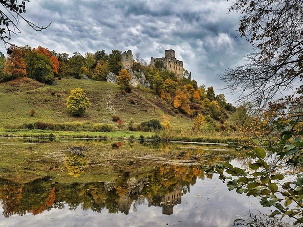 14171915_hiermeyer-florian_niederhaus-im-herbst.jpg