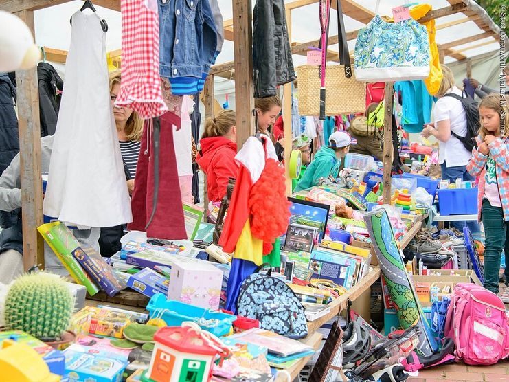 Flohmarkt in der Bahnhofstraße
