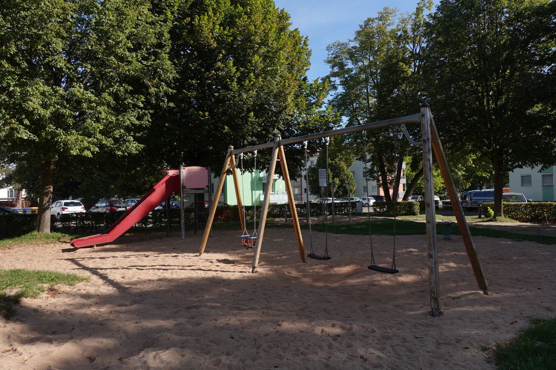 Spielplatz Pappelweg (4).JPG