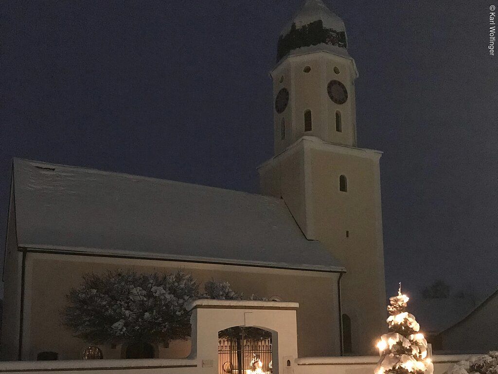 17472237_kirche-huernheim-winter.jpg