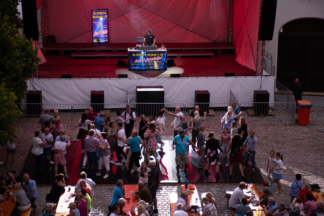 Dillingen tanzt - die große Schlagernacht