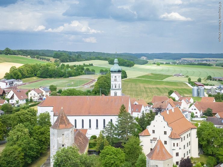 Kath. Pfarrkirche St. Peter und Paul