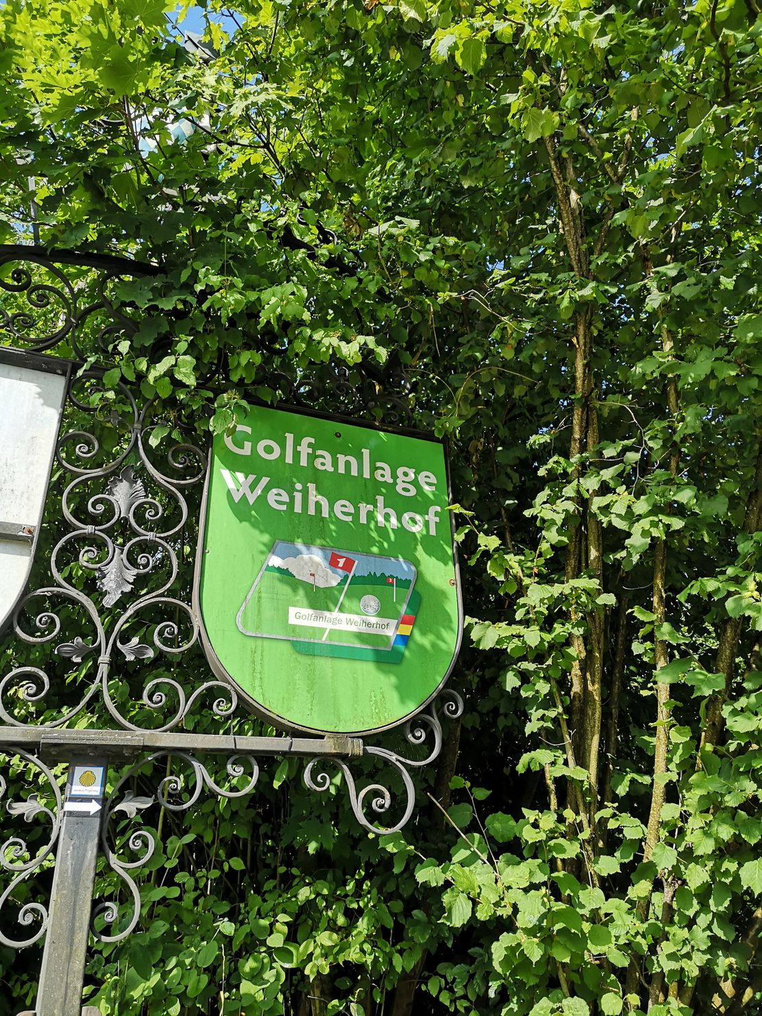 Golfanlage Weiherhof_Gessertshausen_Beatrix Böck_CC BY SA.jpg