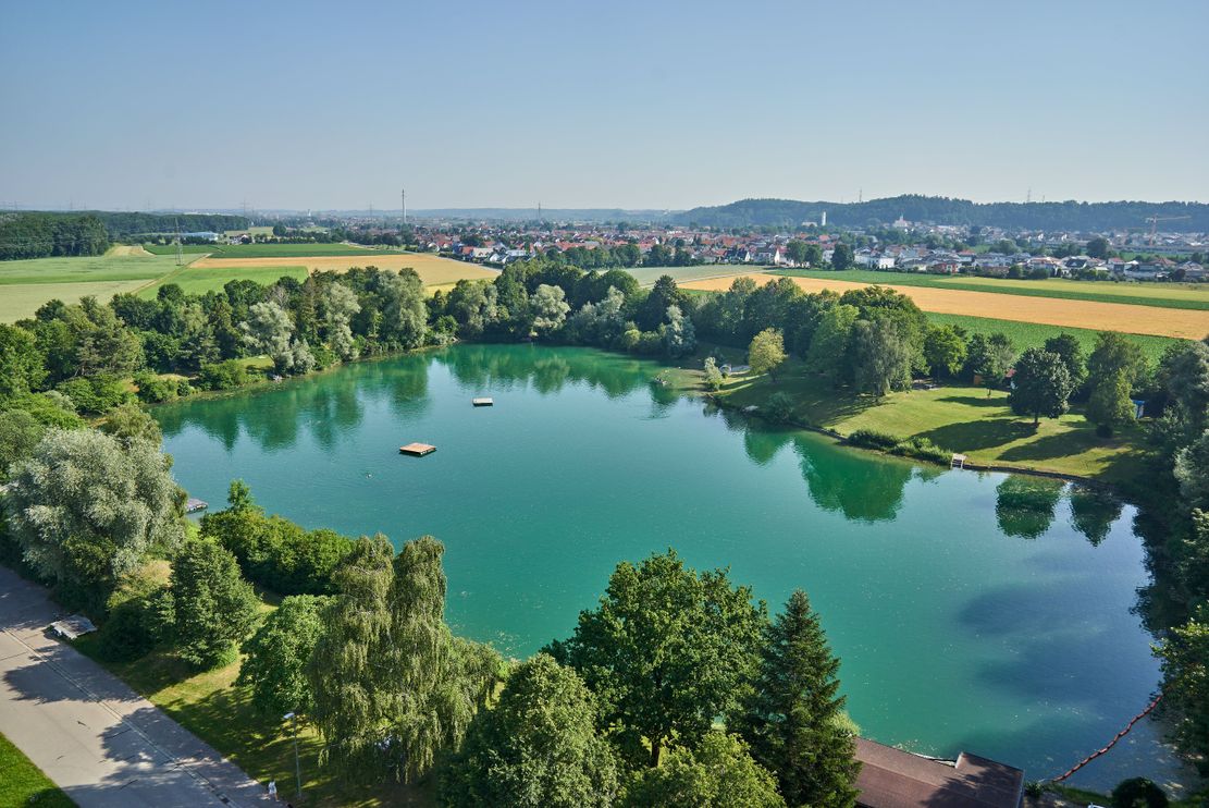 Illertissen-Au Badesee 2019 Drohnenaufnahme Octonauten UG.jpg